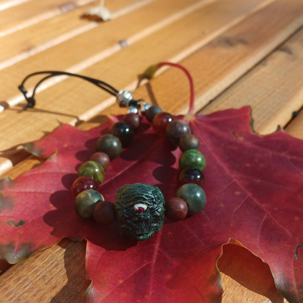 Cyclops head bracelet