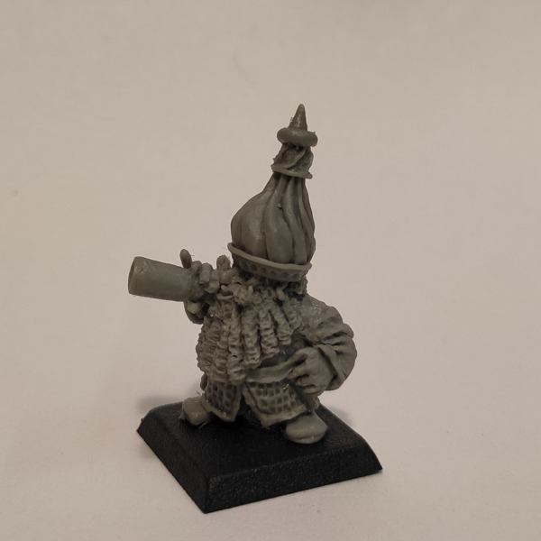 Chaos dwarf with beer