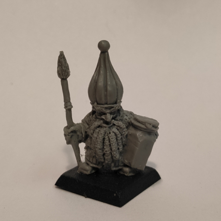 Chaos dwarf painter