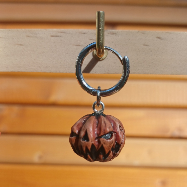 Pumpkin earring