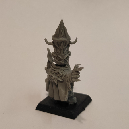 Chaos dwarf sorcerer